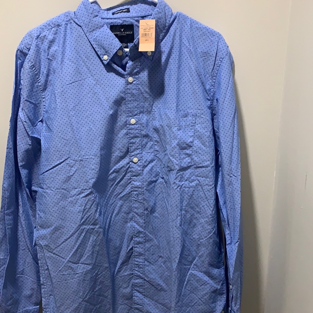 American Eagle button up